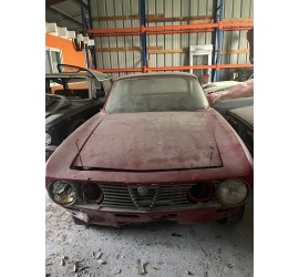 copy of Alfa Romeo 1300 GT...
