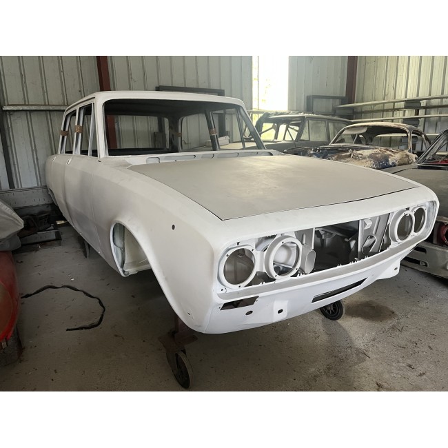 Caisse nue Alfa Romeo Berlina 2000 restaurée