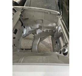 Caisse nue Alfa Romeo Berlina 2000 restaurée