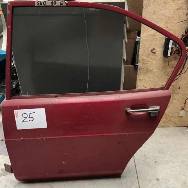 OCCASION - Porte arrière gauche Alfasud - n°25 OCCASION - Porte arrière gauche Alfasud - n°25