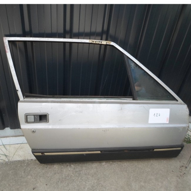 OCCASION - Porte Droite Alfasud Sprint série 2- n°123 OCCASION - Porte Droite Alfasud Sprint série 2- n°123