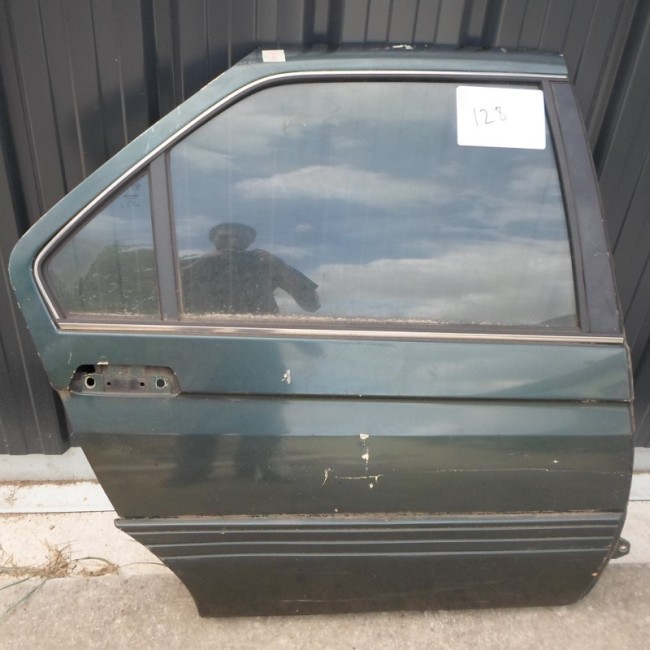 OCCASION - Porte Arrière Droite Alfa 164 - n°128 OCCASION - Porte Arrière Droite Alfa 164 - n°128