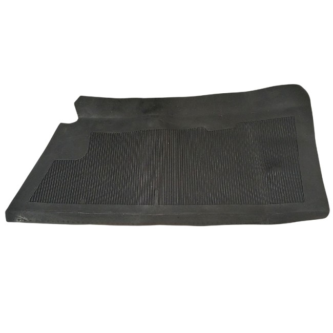 Tapis coffre, Latéral gauche 1970-1982