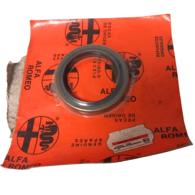 OCCASION - Joint spi moyeu de roue avant Alfa Romeo 75 -  60521293