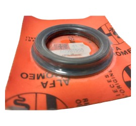 OCCASION - Joint spi moyeu de roue arrière frein tambour Alfa Romeo 33 - 60501550