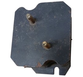 OCCASION - Silent bloc de support moteur avant Alfa Romeo 75 TD, Alfetta TD et Giulietta TD - 116760108202 - 60522668