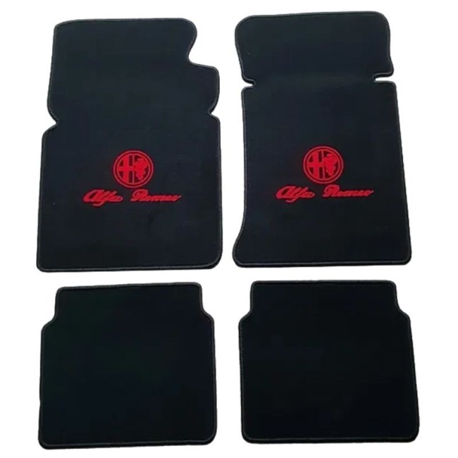 Jeu de 4 tapis de sol, pédalier supérieur noir